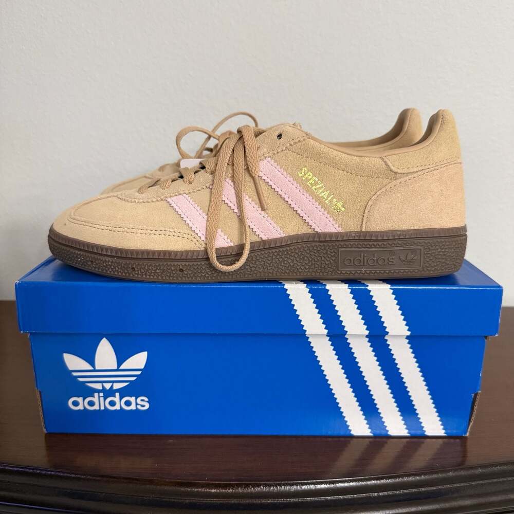 adidas Handball Spezial Women's Sneakers Warm Sandstone/Clear Pink Women sz 7.5